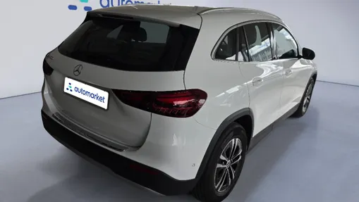 MERCEDES-BENZ GLA GLA 200 Style
