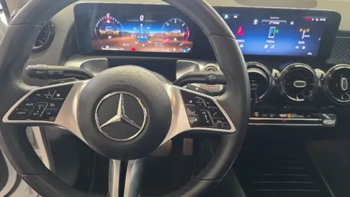 MERCEDES-BENZ GLB GLB 200 d 4-Matic 8G-DCT