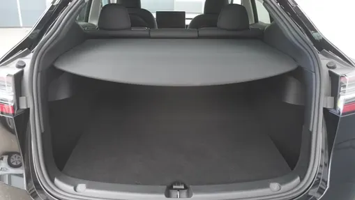TESLA Model Y Y Long Range AWD