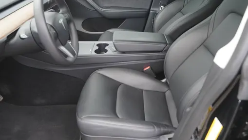 TESLA Model Y Y Long Range AWD