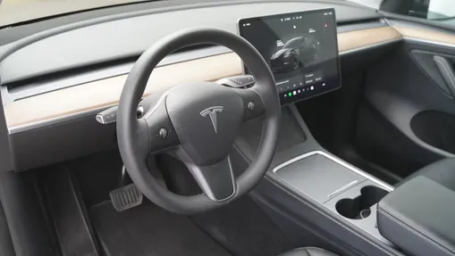 TESLA Model Y Y Long Range AWD