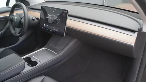 TESLA Model Y Y Long Range AWD