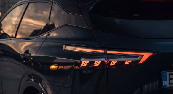 Porównanie kompaktowych SUV-ów po liftingu: Hyundai Tucson FL i Nissan Qashqai FL