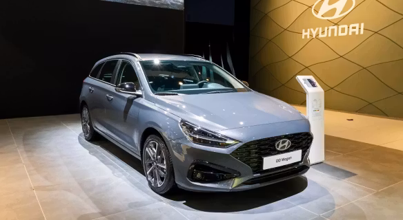 Hyundai i30 - uniwersalny kompakt dla wymagających kierowców