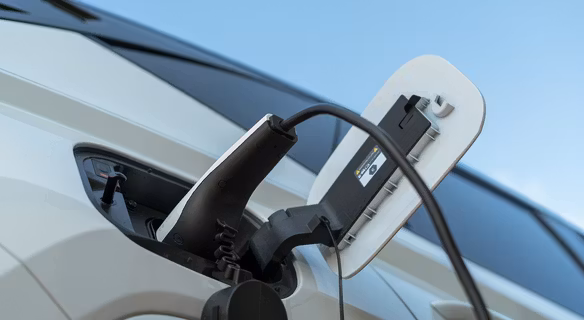 Jak ładować samochód elektryczny?