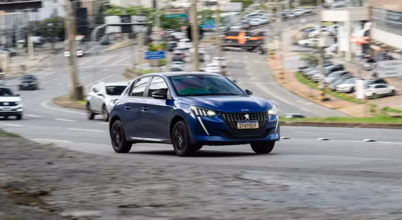 Peugeot 208 : Wszystko, co musisz wiedzieć o liderze miejskich aut
