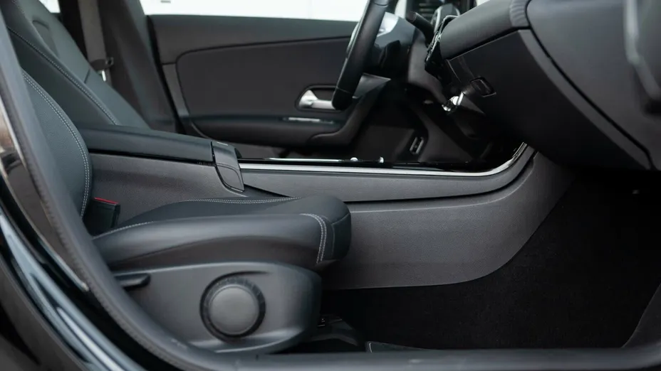 MERCEDES-BENZ CLA CLA 200 mHEV 7G-DCT