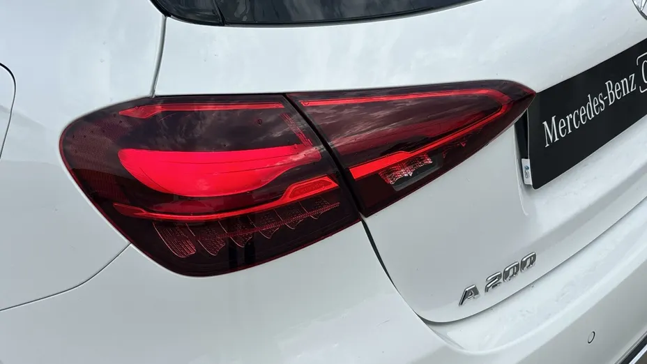 MERCEDES-BENZ A Klasa A 200 Progressive 7G-DCT