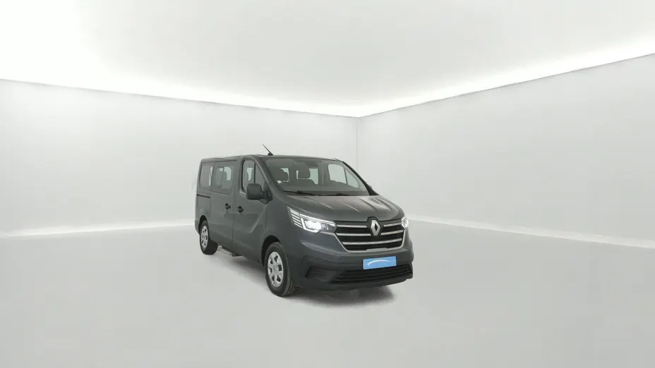 RENAULT Trafic -