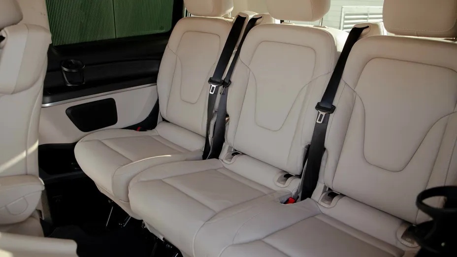 MERCEDES-BENZ V Klasa V 250 d 4-Matic 9G-Tronic Avantgarde (długi)