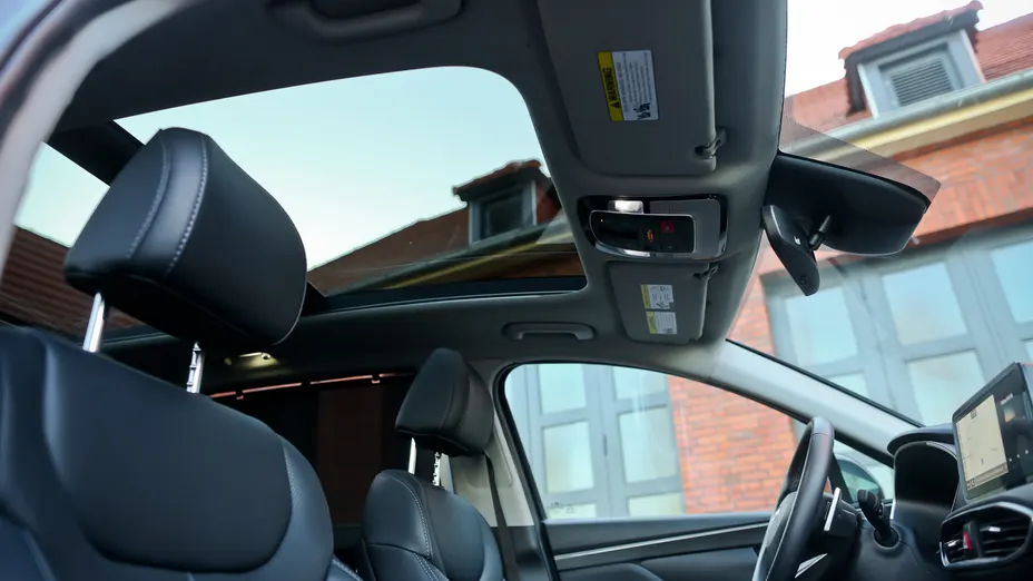 HYUNDAI Santa Fe Santa Fe 1.6 T-GDI HEV Platinum 4WD aut