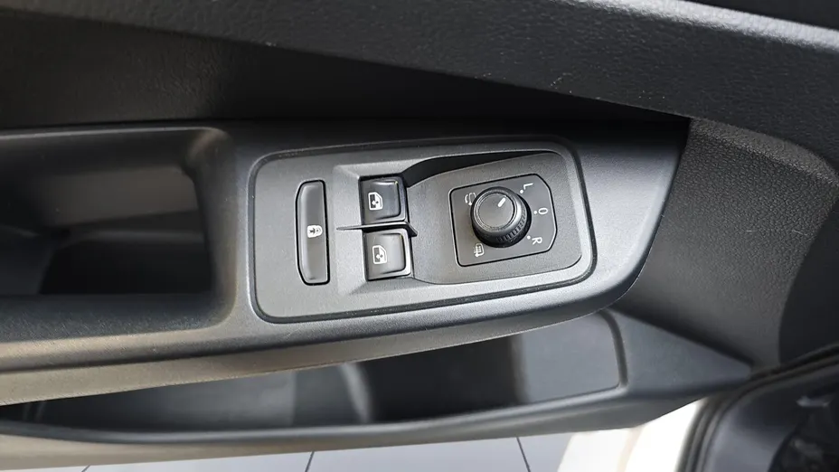 VOLKSWAGEN Caddy osobowy Caddy 2.0 TDI