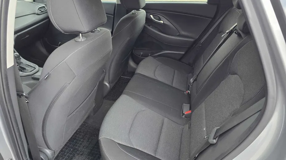 HYUNDAI i30 i30 1.0 T-GDI Smart DCT