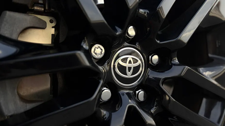 TOYOTA RAV4 RAV4 2.5 Hybrid Black Edition by JBL 4x4