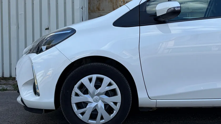 TOYOTA Yaris Yaris 1.5 Premium