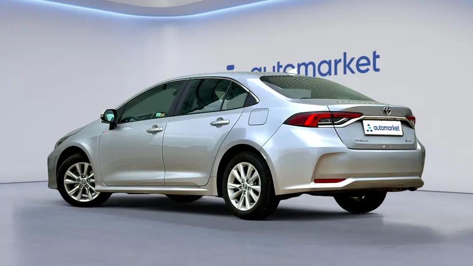 TOYOTA Corolla Corolla 1.8 Hybrid Comfort