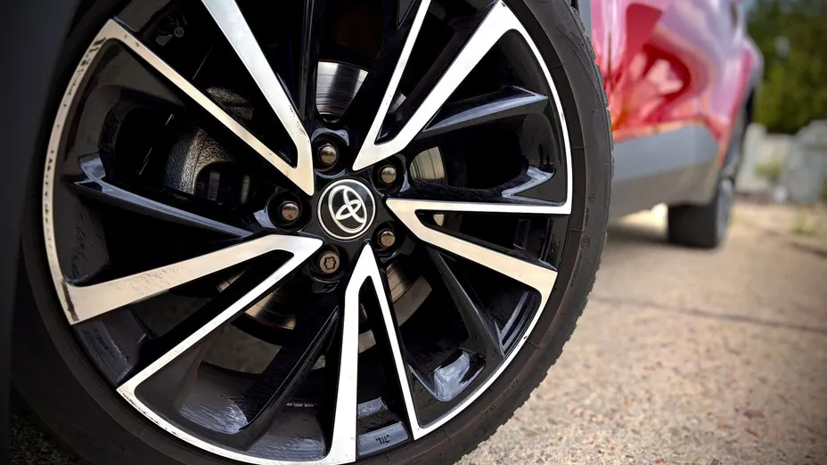 TOYOTA C-HR C-HR 1.8 Hybrid Executive