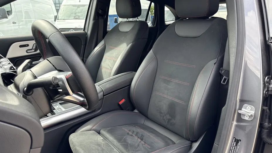 MERCEDES-BENZ GLA GLA 200 mHEV AMG Line 7G-DCT