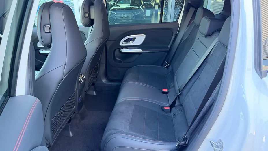 MERCEDES-BENZ GLB GLB 200 mHEV 4-Matic 8G-eDCT