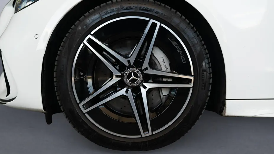 MERCEDES-BENZ C Klasa C 200 mHEV 4-Matic AMG