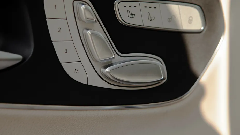 MERCEDES-BENZ V Klasa V 250 d 4-Matic 9G-Tronic Avantgarde (długi)