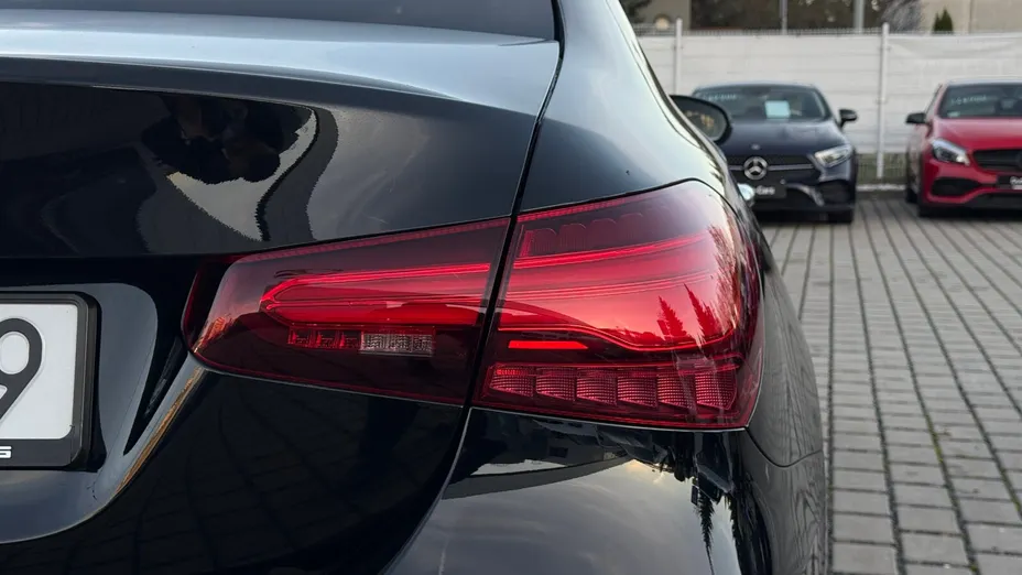 MERCEDES-BENZ A Klasa A 200 7G-DCT