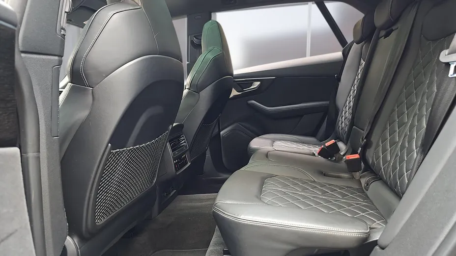 AUDI Q8 / E-Tron Q8 50 TDI mHEV Quattro Tiptronic