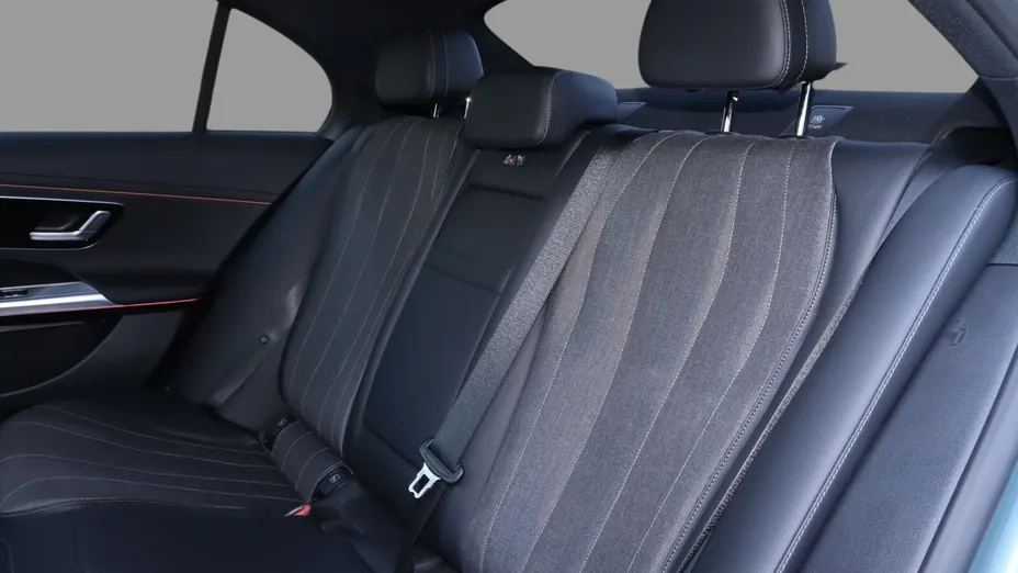 MERCEDES-BENZ E Klasa E 220 d mHEV 4-Matic Avantgarde 9G-Tronic