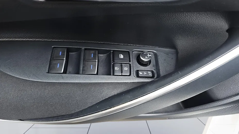 TOYOTA Corolla Corolla 1.5 Style