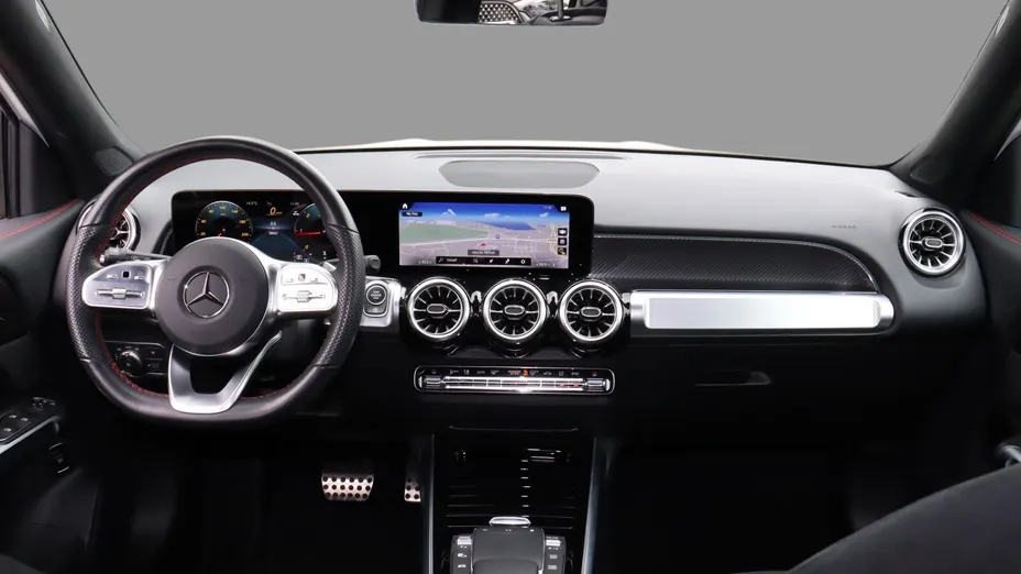 MERCEDES-BENZ GLB GLB 200 d AMG Line 8G-DCT