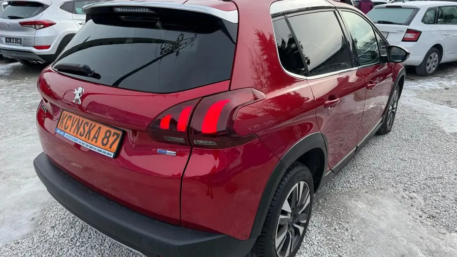 PEUGEOT 2008 -
