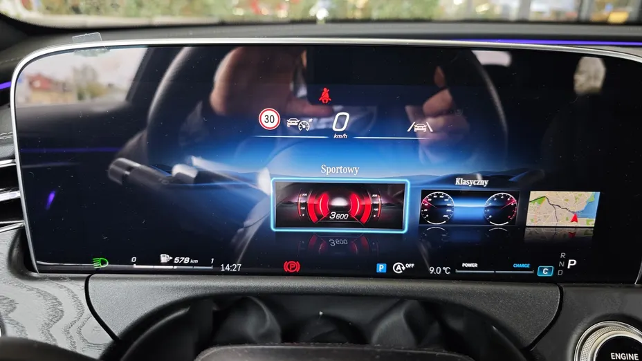 MERCEDES-BENZ E Klasa E 220 d mHEV 4-Matic AMG 9G-Tronic
