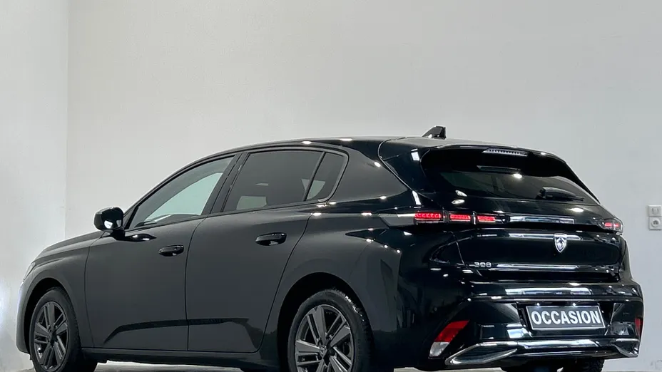 PEUGEOT 308 -