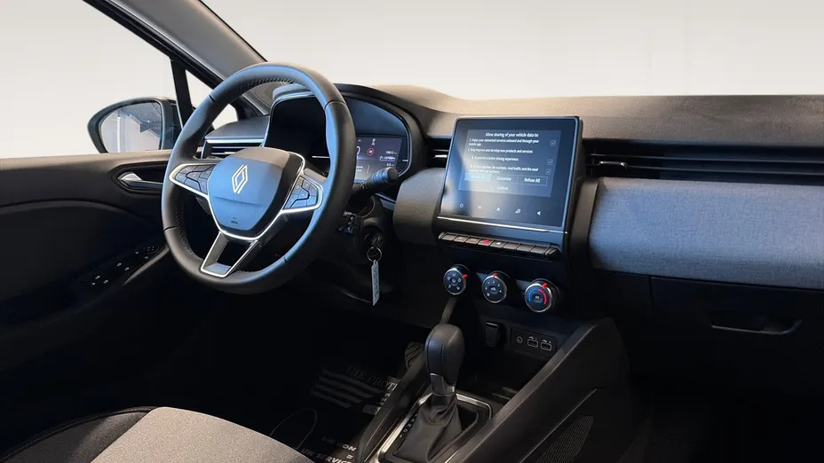 RENAULT Clio -