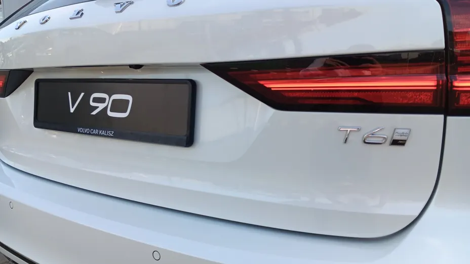 VOLVO V90 V90 T6 AWD Plug-In Hybrid Plus Dark aut Nowy