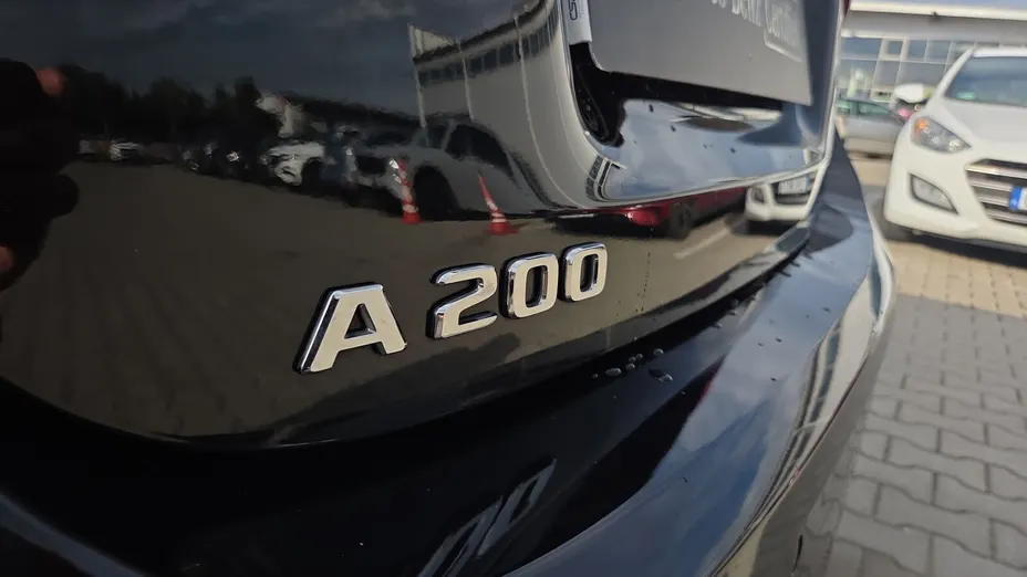 MERCEDES-BENZ A Klasa A 200 AMG Line 7G-DCT