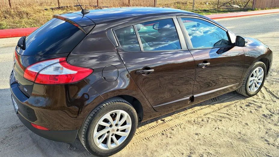 RENAULT Megane -