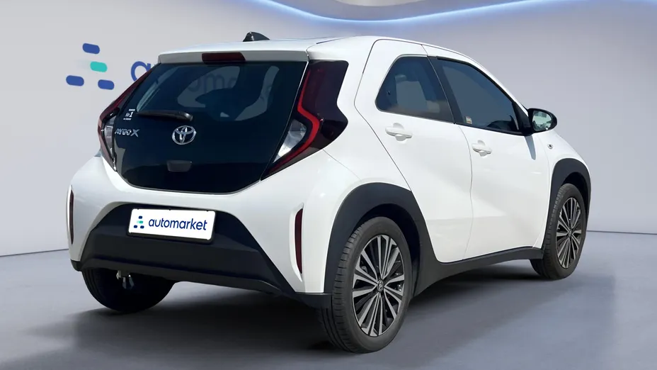TOYOTA Aygo X Aygo X 1.0 VVT-i Comfort