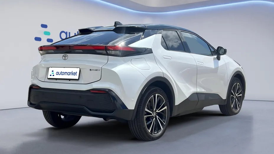 TOYOTA C-HR C-HR 2.0 PHEV Dynamic Force Executive