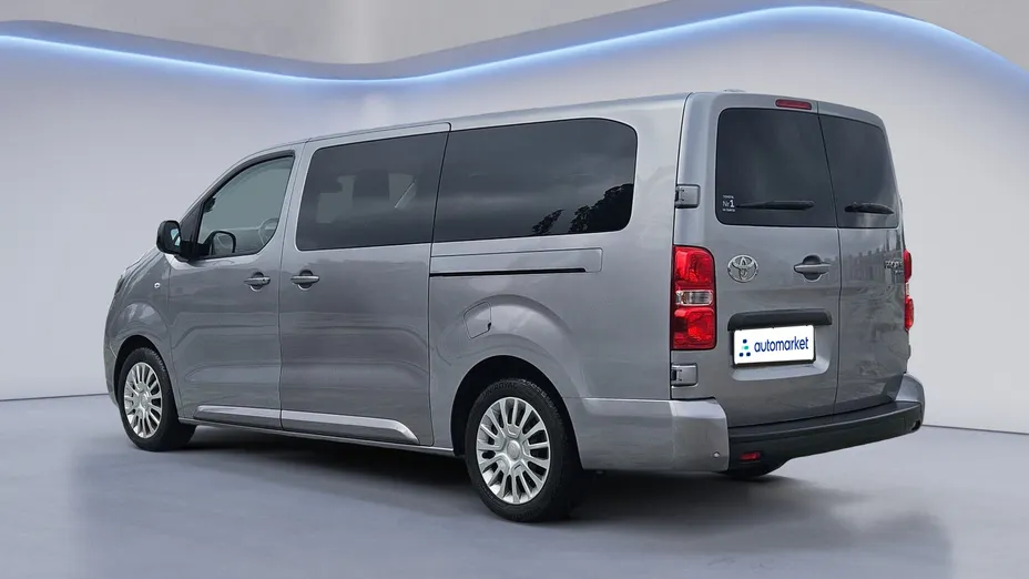 TOYOTA Proace Verso Proace Verso 2.0 D4-D Long Business Aut.