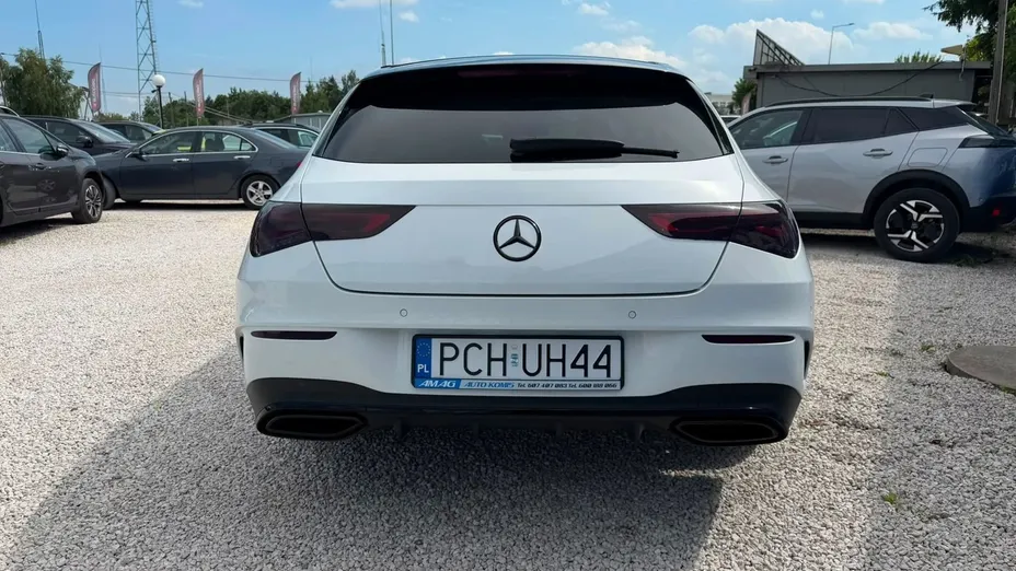 MERCEDES-BENZ CLA -