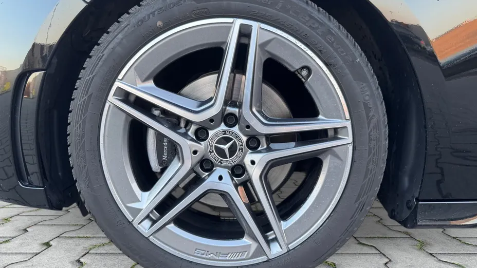 MERCEDES-BENZ B Klasa B 200 mHEV AMG Line 7G-DCT