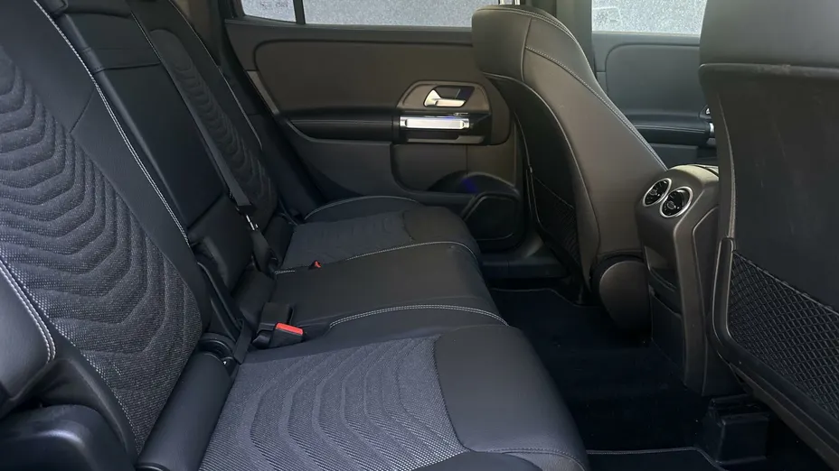 MERCEDES-BENZ GLB GLB 200 mHEV Progressive 7G-DCT