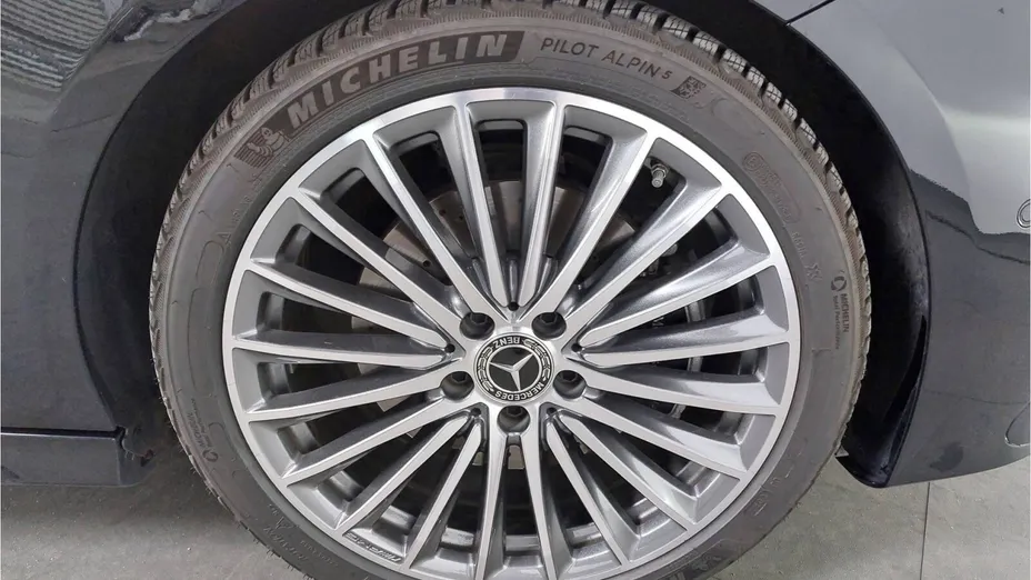 MERCEDES-BENZ CLA CLA 220 mHEV 4-Matic AMG Line 8G-DCT