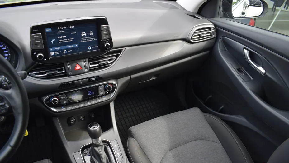 HYUNDAI i30 i30 1.5 T-GDI 48V Smart DCT