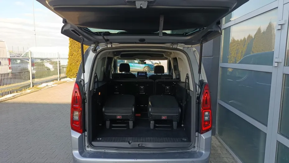 TOYOTA Proace City Proace City 1.5 D-4D Long 2,4t Comfort Aut.