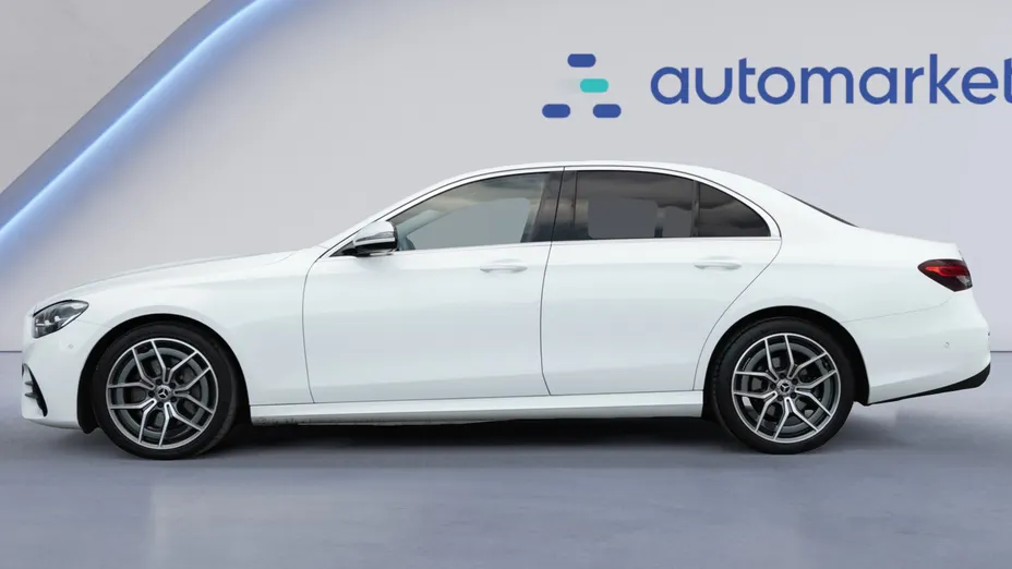 MERCEDES-BENZ E Klasa E 220 d 4-Matic AMG