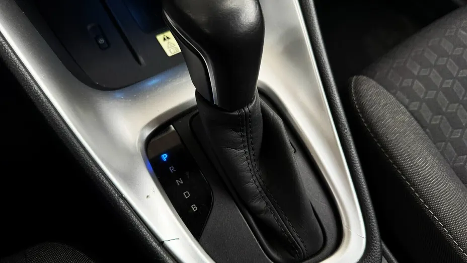 TOYOTA Yaris Yaris Hybrid 1.5 Comfort