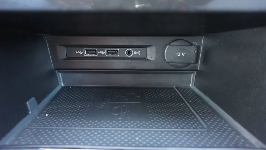 VOLKSWAGEN Tiguan Tiguan 2.0 TDI R-Line DSG