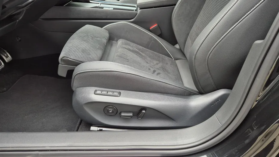 SKODA Superb Superb 2.0 TDI SCR 4x4 Sportline DSG